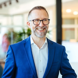 Profile picture for user Bernd Fesel