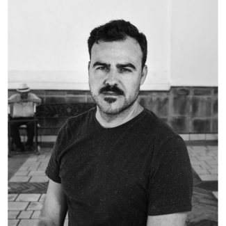 Profile picture for user Arturo Comas